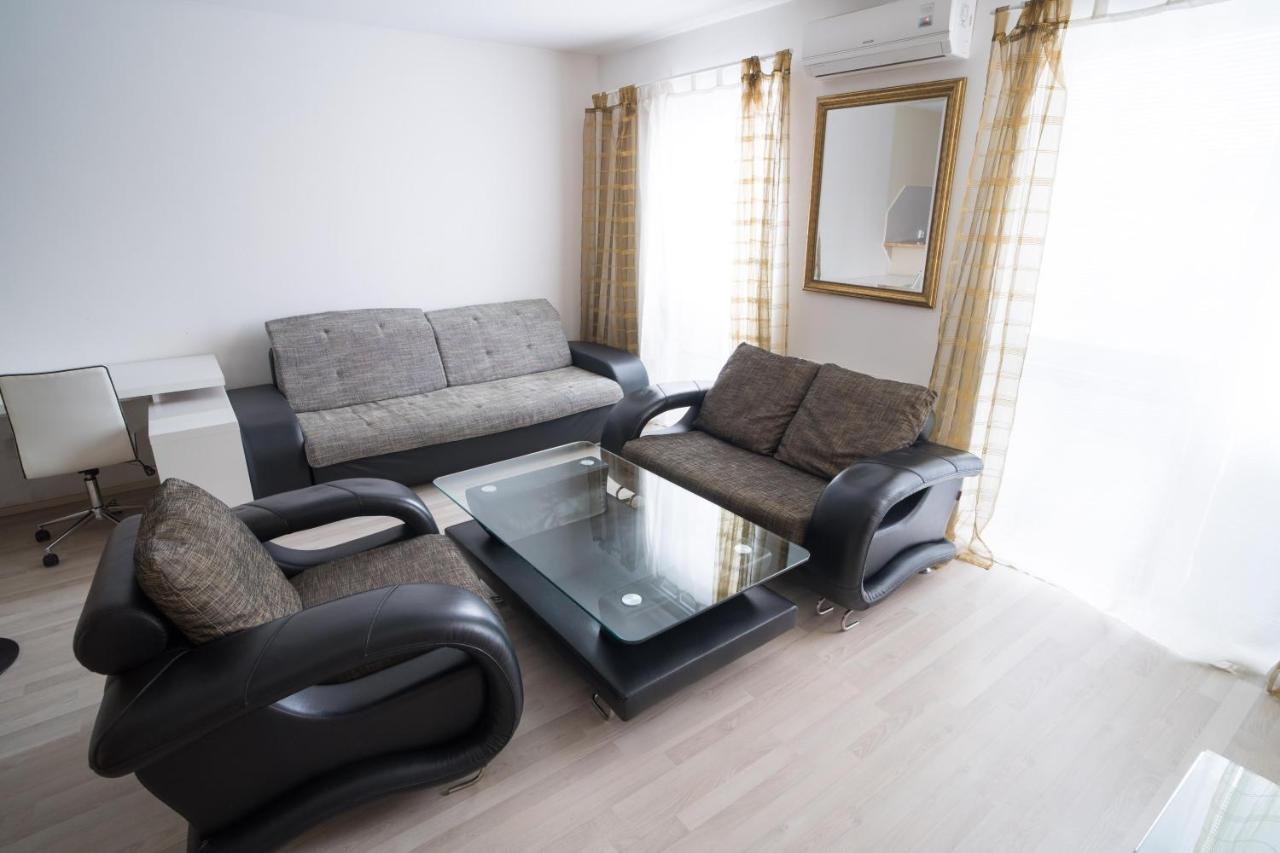 Apartment Vodni With Parking Brno Eksteriør bilde